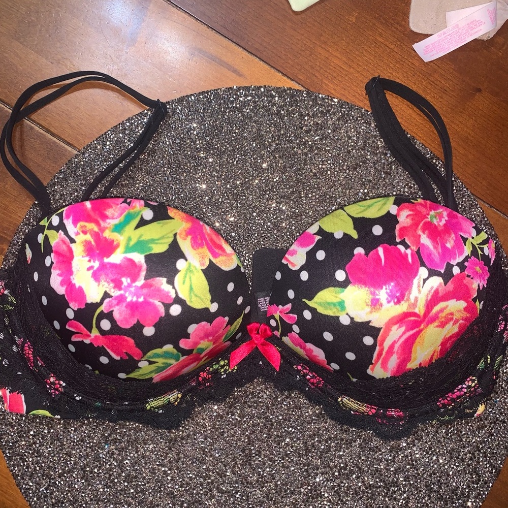 Victoria secret bra